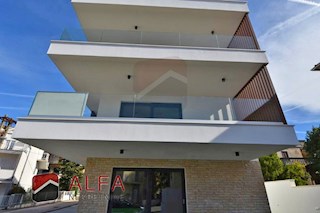 Vodice center, ATRAKTIVNO, prodamo novo trisobno stanovanje v prvem nadstropju ​