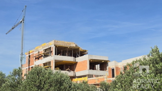 Vodice, ekskluzivni penthouse z razgledom na morje v sodobni novogradnji