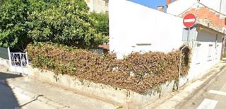 Pula! Prizemnica z velikim vrtom in teraso.