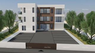 Prodaja zemljišča s gradbenim dovoljenjem in projektom, 150 m od plaže, Premantura!