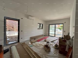 Prodaja stanovanja z bazenom v novogradnji, Premantura!  (102)