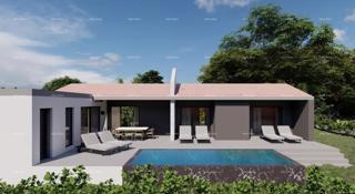 Prodaja hiše s bazenom v gradnji, blizu Duge Uvale! Le 2 km od plaže!