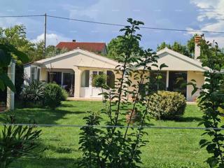 Ližnjan, samostojna hiša površine 103 m²