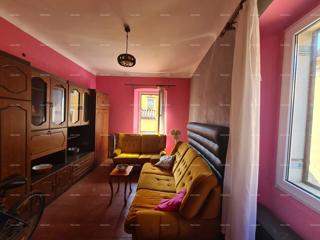 Odličen stan v srcu mesta, Pula.