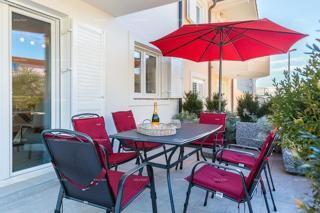 Medulin – hiša s 2 apartmaji, 100 m od plaže