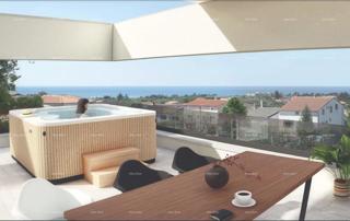 Poreč, Veli Maj, PENTHOUSE S PANORAMSKIM POGLEDOM NA MORJE