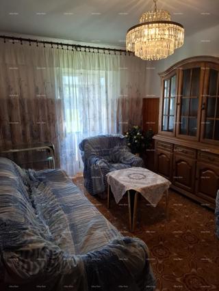 Na prodaju – hiša v nizu, Cokuni, Marčana!