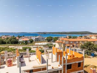 MEDULIN - Stan v novem projektu / 300 m do morja!!! (B3)