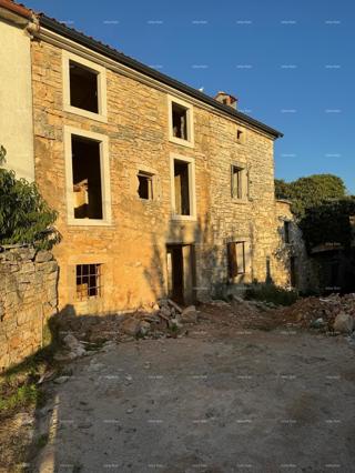 Marčana okolica, Istarsko imanje z več kamnitimi hišami