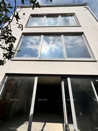 Na prodaju hiša v rohbau fazi s panoramskim pogledom – Galižana, Istra