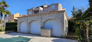 Šarmantna hiša v Banjolama, blizu morja in centra, idealna za družino ali vikendico