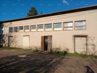 KRŠAN, Na prodaju – velik poslovni prostor, 280 m²