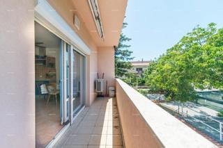 Šarmanten stan v Pješčani Uvali, blizu morja!