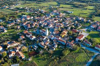 Građevinska parcela na odlični lokaciji.