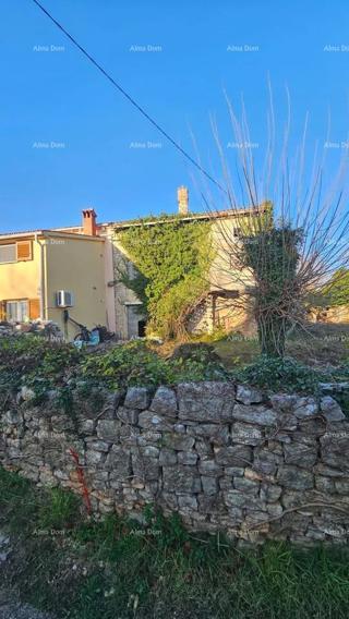 Na prodaju ruševna kuća – Svetvinčenat, Juršići