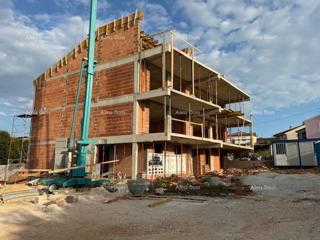 Prodaja stanovanja v moderni novogradnji s dvema parkirnima mestoma, Tar!