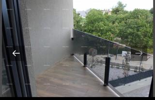 Luksuzno petosobno stanovanje na prodajo – 150 m², vrh stavbe, novogradnja