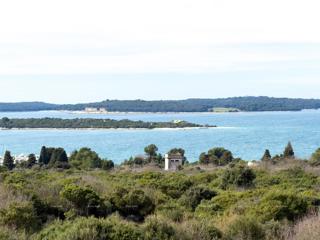 Trosoban stan s pogledom na more i Brijune!