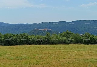 Prodamo zazidljivo zemljišče, 1374 m2, Buzet!