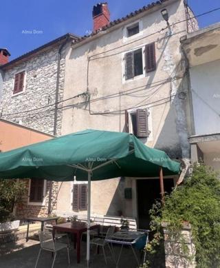 Na prodaju kamena kuća za obnovo – okolica Buja