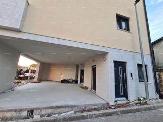 Stan v novogradnji s panoramskim pogledom na morje, Medulin