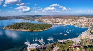Medulin, samostojna hiša z več stanovanji – bližina morja