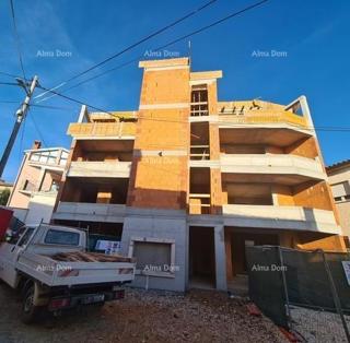 Prodaja - stan s terasom v novem stanovanjskem projektu, Ližnjan! S4