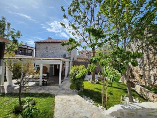 Pula, Galižana. Prenovljeni,