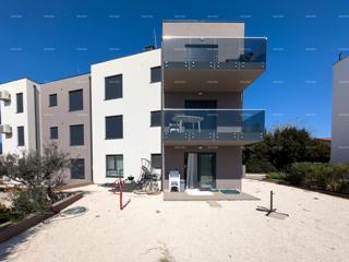 Prodamo novo stanovanje z velikim vrtom v Medulinu!