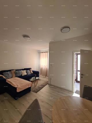 Prodaja stan s dvema apartmajema – Pula