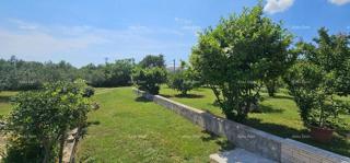 Prodamo gradbeno zemljišče 1070 m2, Krnica