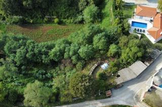 Prodaja velikega gradbenega objekta z legalizirano stavbo, Marčana!