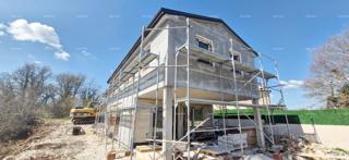 Prodaja moderne hiše s bazenom v mirnem in lepem istrskem kraju,  Svetvinčenat!