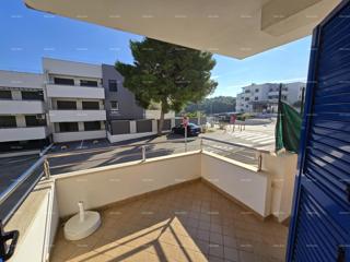 Stan 500 m od morja v Premanturi, idealen za počitek ali stalno bivanje