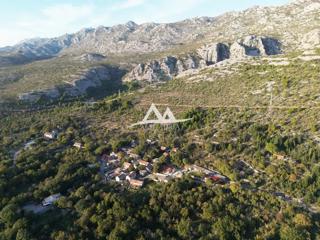UGODNA CENA - SELINE - GRADBENI ZEMLJIŠČE 1.467 M2 - 88.560 €