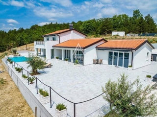 Samostojna vila z bazenom, Istra, Labin