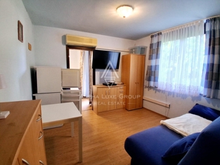 Istra, Červar Porat – Stanovanje z balkonom