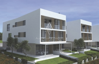 Rovinj, Istra: Sodobni dupleks z vrtom in garažo