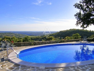 Odlična vila s čudovitim panoramskim razgledom, ISTRA, Buje