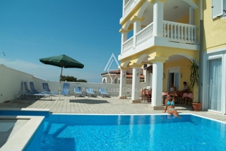 Peroj, Istra: Osupljiv hotel s pogledom na morje, le kratek sprehod od plaže