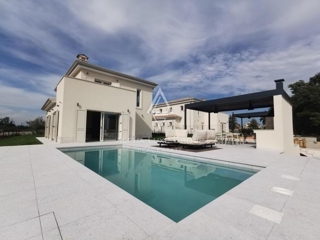Moderna vila z bazenom, Istra, Poreč