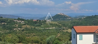 Zemljišče Motovun, 1.400m2