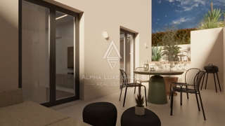 Novogradnja - prva vrsta do morja