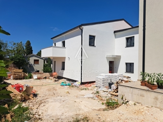Tar-Vabriga, Istra: Moderno stanovanje v prvem nadstropju