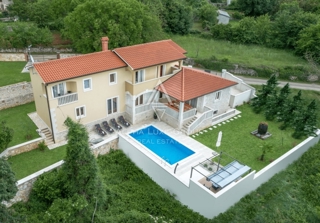 Tinjan, Istra: Mirna vila z zasebnim bazenom