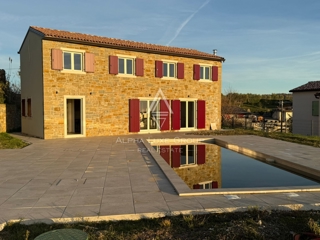 Istra, Momjan: Ekskluzivna tradicionalna kamnita hiša