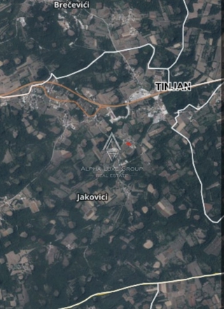 Istra, Tinjan – Gradbena parcela s dovoljenjem na prodaj