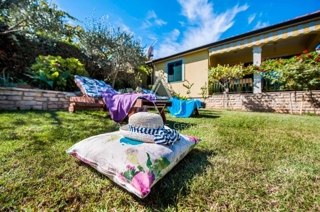 Istra, Rovinj – Apartmajska hiša na mirni lokaciji z odličnim potencialom za oddajo