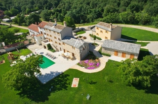 Istra, Grožnjan – Tradicionalno istrsko posestvo s popolno zasebnostjo