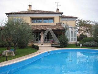 Hiša Poreč, 450m2